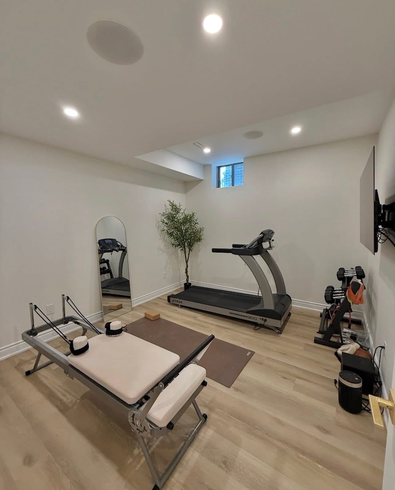 Home gym area in the renovated apartment