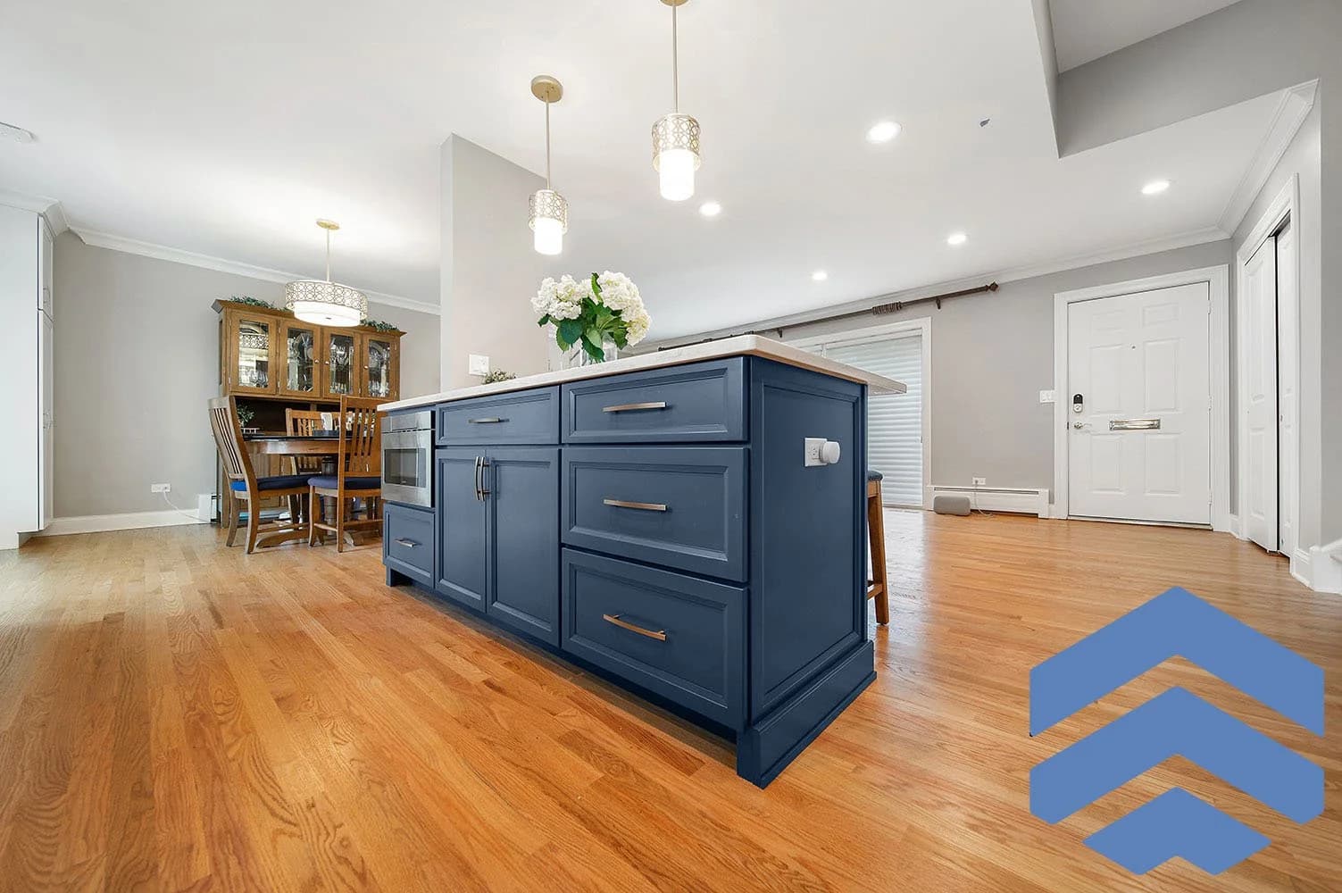 Project Traditional Blu renovation photo 7